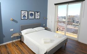 Marina 8